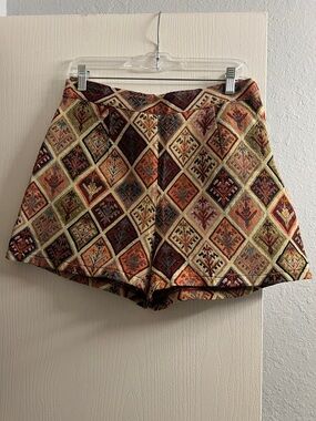 Cider High-Waist Tapestry Shorts in Rust, Olive & Cream
